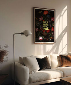 Alternative view of More Amor Por favor